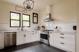 SE 24th (3324)