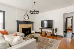 SE 25th [Towers] 2 (1426)