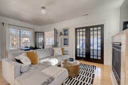 SE Belmont 1 (915)