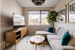 SE 19th [Asylum] 303 (1428)