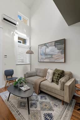 NW 19th [NORM] 7 (1415)