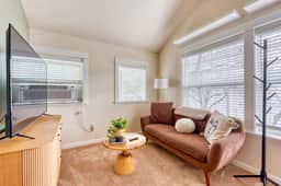 NW 19th [NORM] 11 (1415)