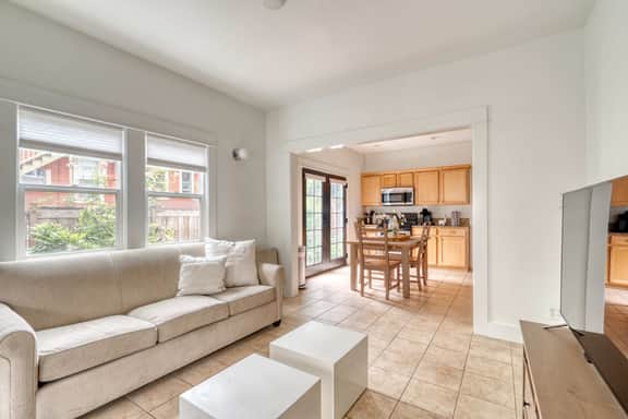 SE Belmont 2 (915) Small