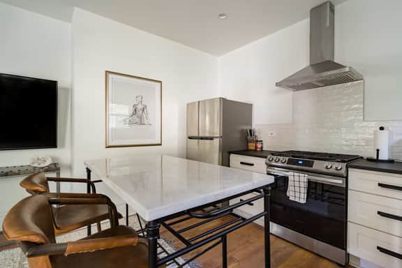 NW 23rd [Pomeroy] (1605) Small