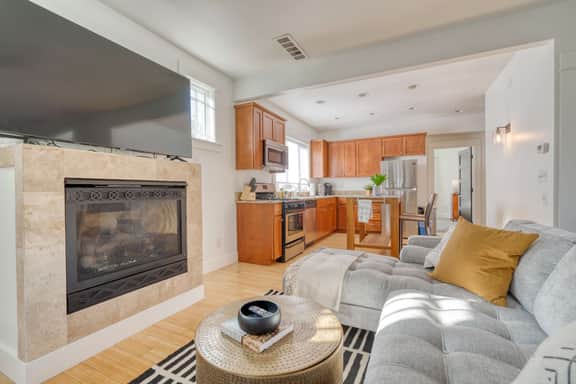 SE Belmont 1 (915) Small