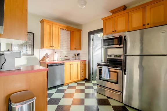 SE 25th [Towers] 3 Small (1426)
