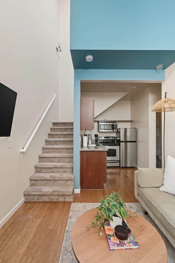 NW 19th [NORM] 3 (1415)