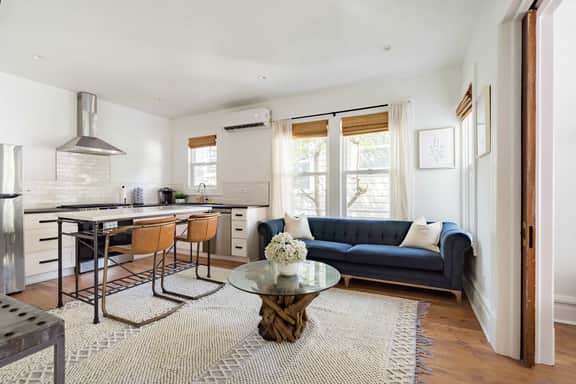 NW 23rd [Pomeroy] (1605)