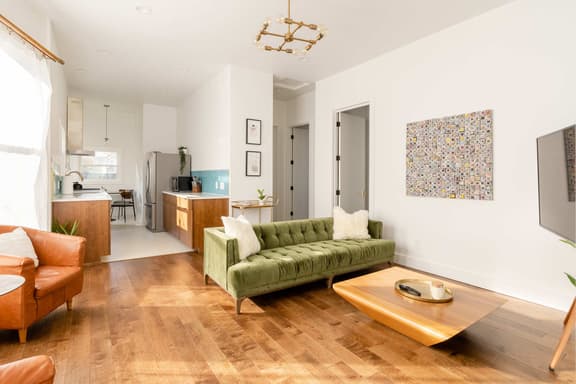 SE 41st (1425) Small