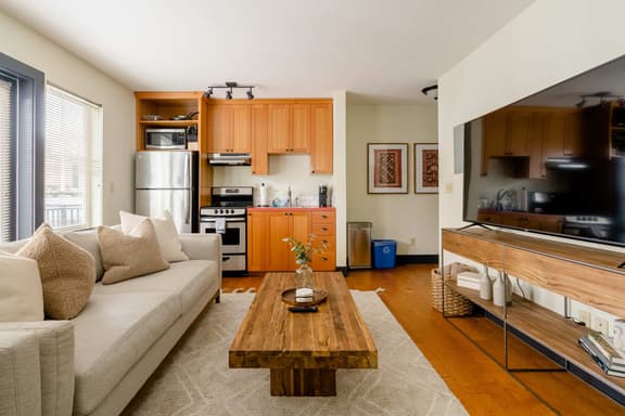 SE 25th [Towers] (1420)
